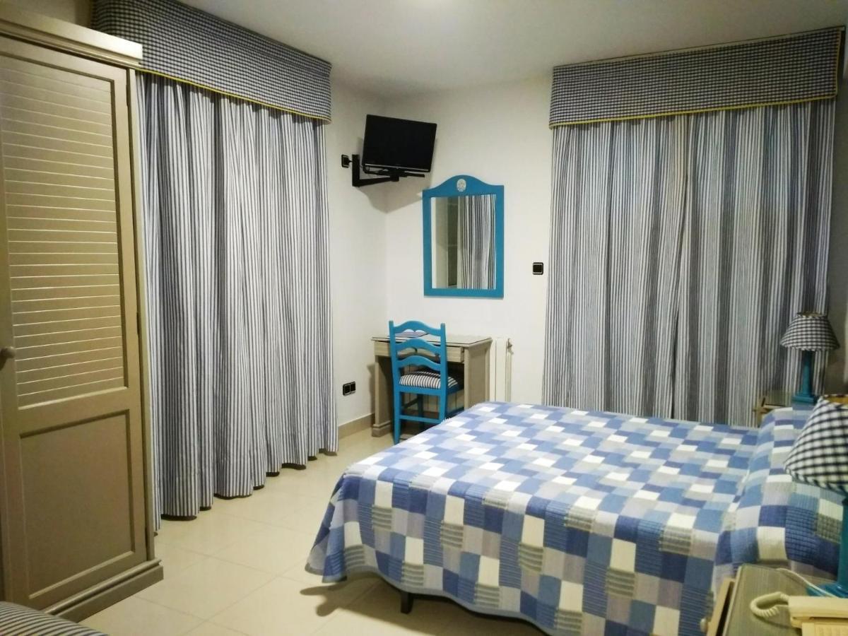 نوخا Hotel Pineda Playa المظهر الخارجي الصورة