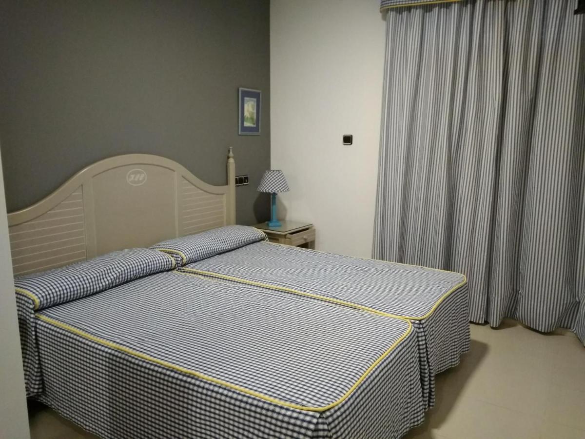 نوخا Hotel Pineda Playa المظهر الخارجي الصورة